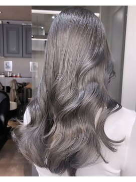 ロンドイディールバンダイ 新潟万代(Lond ideal) 透明感爆誕カラー