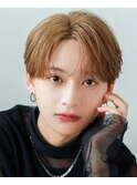 ニュアンスセンターパートベージュカラー金髪コンマバング韓国