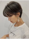 ホワイトグレージュチェリーブラウンショートカット前髪