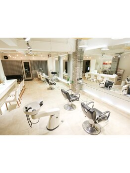 【豊中】幅広い層のお客様から支持される心地よい空間の実力派サロンで理想のスタイルを叶えます☆