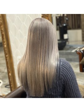 ヘアーアトリエ ラフェル(hair atelier Rafel) ホワイトミルクティー