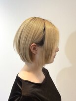 ノブレス ノアール(NOBLESSE NOIR)&nbsp;ブロンドショートボブ