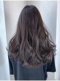 インスタで人気の透明感ある、ゆるふわヘアー