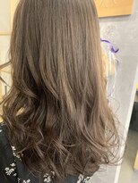 サロン ド モア(Salon de MORE) ふんわりベージュ