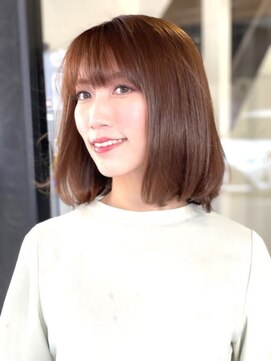 ノラ ウメダ(NORA UMEDA) 【NORA UMEDA 原】３０代ナチュラルボブ