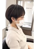 ハンチさん風　大人女性のベリーショート