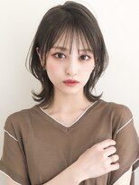 ミストバングイメチェン斜めバングモテ髪ナチュラルウルフ