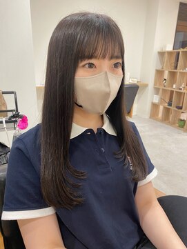 リーシュ(Re:sh) レイヤーカット/暗髪/グレージュ