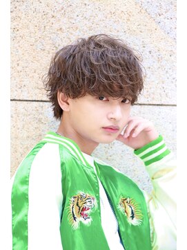 オーシャントーキョー 大阪(OCEAN TOKYO) 波巻きパーマメンズツイストスパイラルパーマツーブロック