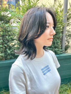 ビュートリアム265(BEAUTRIUM 265) ◆ミディアムレイヤー/レイヤーカット/銀座/くびれヘア/黒髪