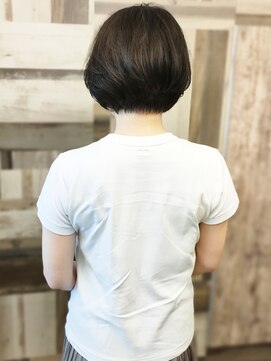 ヌーベス 神崎川(nubes) ふんわりボブ