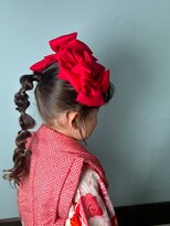 チキータ(chiquita) 七五三ヘアアレンジ