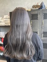 アチーブリス(achieve Liss)&nbsp;ラベンダーグレージュゆるふわウェーブロング艶感大人可愛い