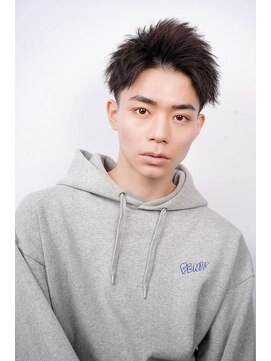 サロウィン 柏(SALOWIN) ツイストマットスパイキーショート