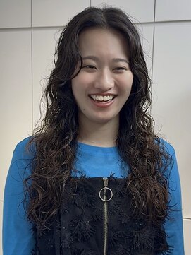 ロンドアンメゾン 原宿(Lond un Maison.) デジタルパーマレイヤーカット顔周り前髪ミディアムロング/原宿