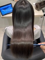 エレノア 梅田 大阪駅前第4ビル店(Eleanor)&nbsp;美髪矯正　乾かしただけで綺麗になる