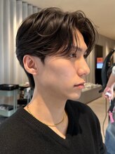 ノラギンザユー(NORA GINZA/U)&nbsp;メンズカットメンズヘアカルマパーマダウンパーマフェザーパーマ