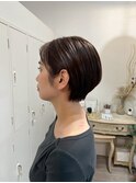 くびれヘアシルエット美人ショート