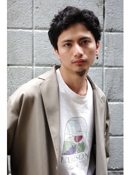 ブークル(boucle)の写真/くせ毛の動きや質感を活かして、あなただけの魅力に変えるカット提案