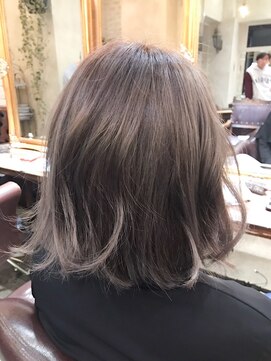 サロンドミルク 原宿(salon de MiLK) グレイパール×タンバルモリ