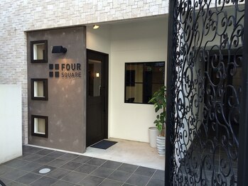 FOUR SQUARE