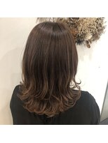 マド ヘア(mado hair) ふわふわレイヤー