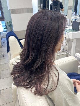 クレアトゥールウチノ(CREATEUR Uchino) 『ピンクハイライト』ー髪質改善ー