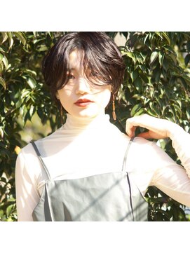 アトリエ フェム(atelier.fem) 柔らかいフェザーハンサムショート