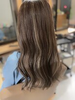 シー(See.) ロングヘア×ハイライト