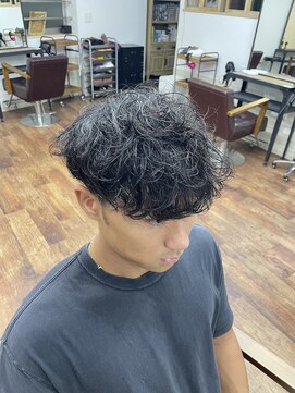 メルシー トータル ブランディング サロン(merci TOTAL BRANDING SALON) メンズスペインカール