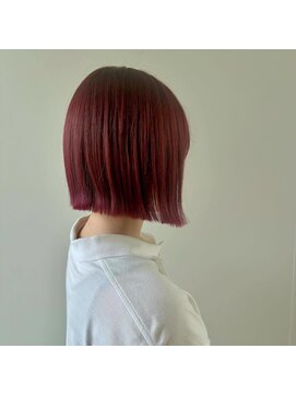 アオトソラ 暖色前下りボブ