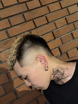 ローグ(Logue) バーストフェード/スキンフェード/バーバー/ブリーチ