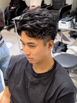 ゼスト リル 新宿(ZEST lill)&nbsp;フェザーパーマ　フェザーショート　メンズショート　新宿