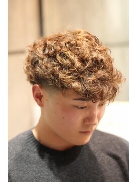 キングスマン トウキョウ(KINGSMAN TOKYO) スペインカール