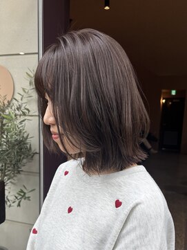 ヨーク(YOKE) 透明感カラー/アッシュベージュ/レイヤー/小顔カット