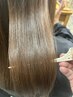 絹髪ストレート、縮毛矯正+デザインカット ¥14800