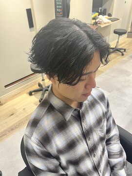 緩め波巻きパーマ