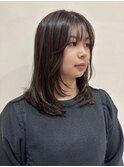 顔まわりカット/ミディアムレイヤー/ダークブラウン