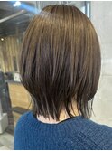 レイヤーボブ×オリーブベージュ