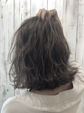 ヘア ドレス リッケ(hair dress lykke) 【lykke】外ハネボブ×Ash Grey
