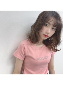 ガーランドウメダ(Garland umeda) インナーカラー×ベージュ