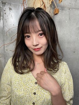 アート(a-to) シークレットハイライトで作るカーキベージュ