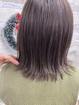 ラッコのおひるね 白髪ぼかしカラー切りっぱなしラベージュカラー