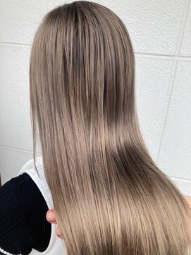 アースコアフュールボーテ 川越店(EARTH coiffure beaute) ホワイトグレージュダブルカラーエクステ