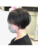ショートボブ