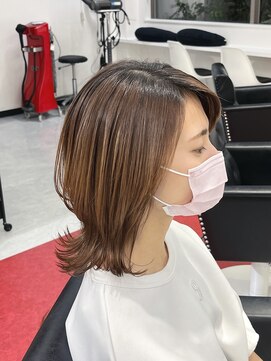 ディーボーイリタ 光の森(D-BOY Lita) 外ハネミディアムレイヤー