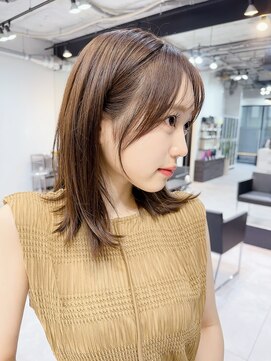 ファンナギンザ(FaNNa ginza) ☆顔周りカットサイドバング艶髪大人外ハネ