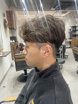 フェリスヘア(feliz hair) ハイライトアップバングスタイル