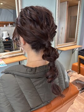ルポヘアー(Repos Hair) 波巻き編み下ろし