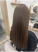 くすみベージュ